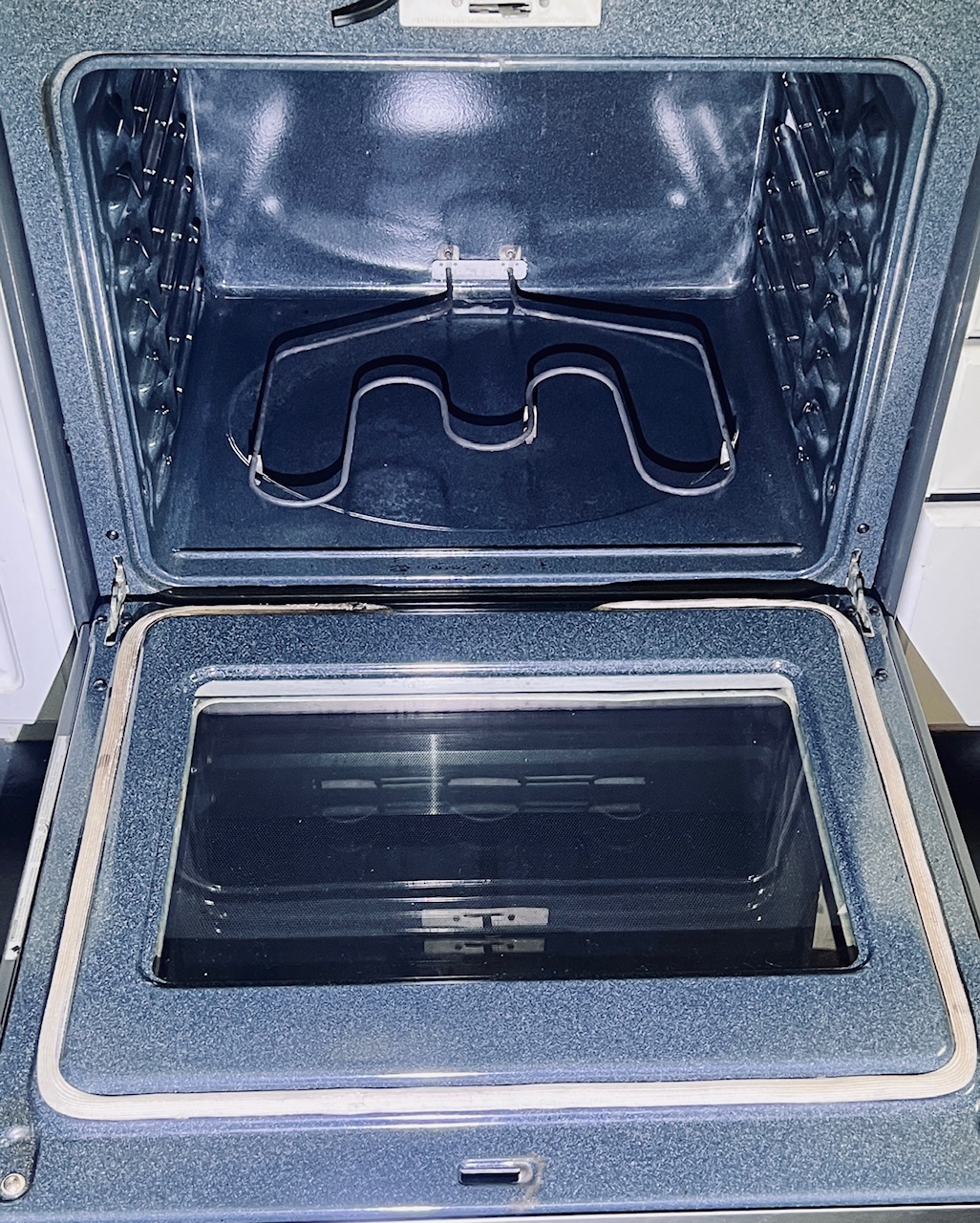 I Just Wanted to Breathe. Seven Hours Later I Was Rebuilding My Oven.